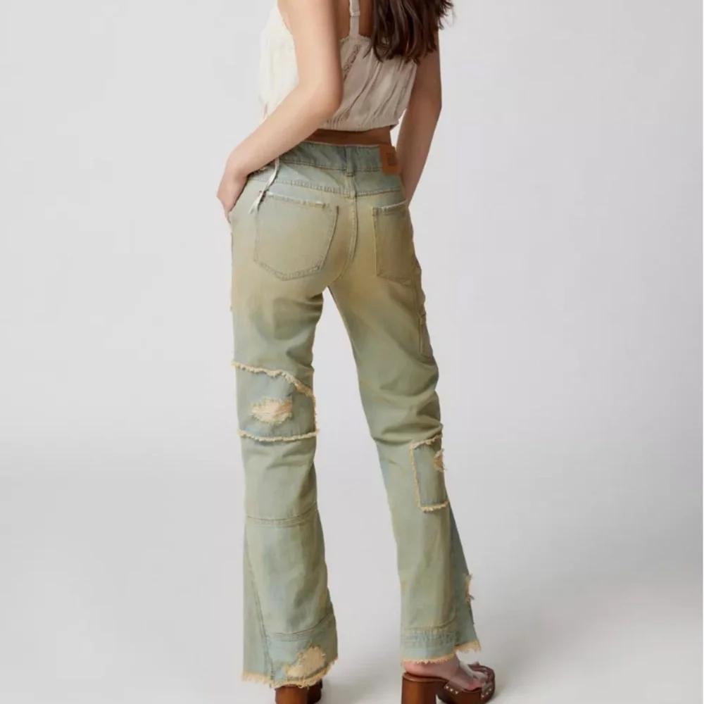 Urban Outfitters BDG Extreme Destroyed Bootcut Jean Mid Rise Rigid Denim Jeans